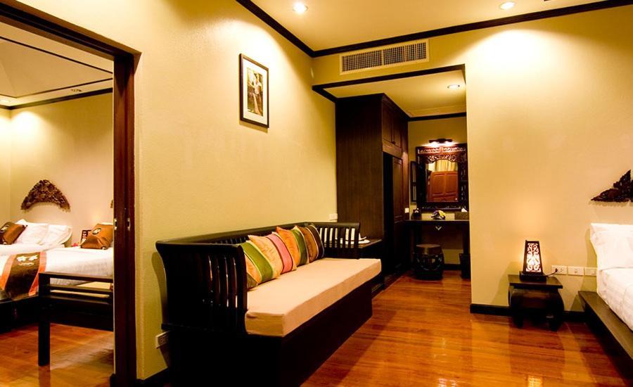 सहारा Kanok Buri 4*